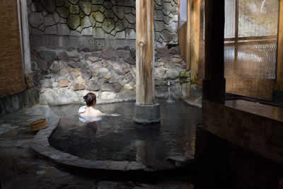 内湯 (女性専用)　八丁の湯　奥鬼怒温泉